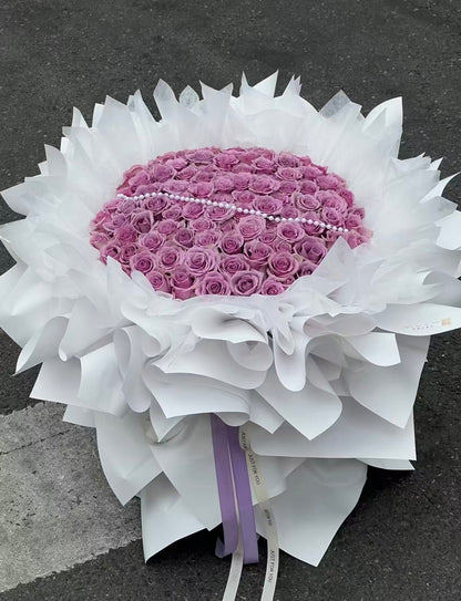 Eternal Love - 99 Roses